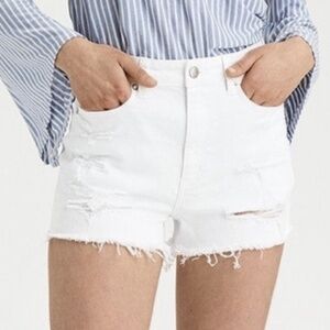 NWT American Eagle White Distressed Mom Shorts sz 2
